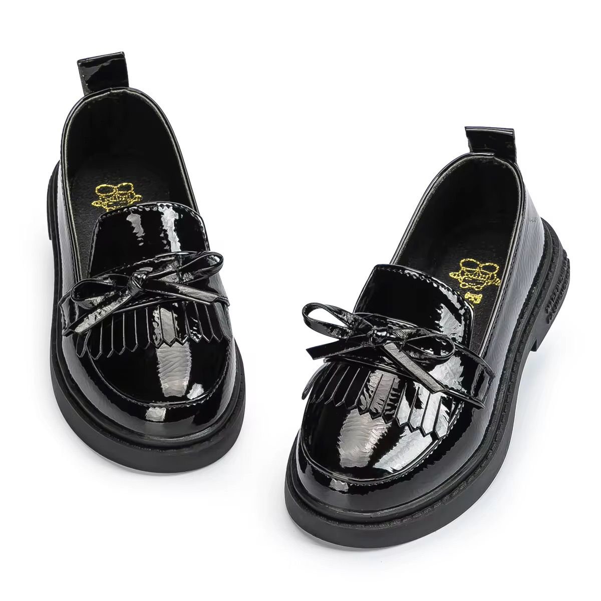 Chaussures mocassin habillées enfant – l’élégance qui fait la difference